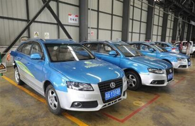 西安首批50辆纯电动出租汽车投入市场运营，引领绿色出行新篇章